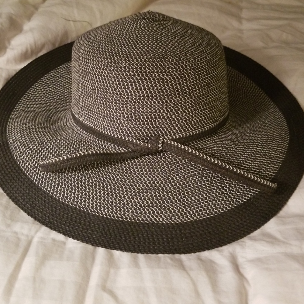 Chic Summer/Beach Hat